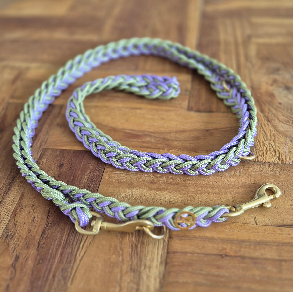 Paracord Flechtleine "Flieder-Olive"